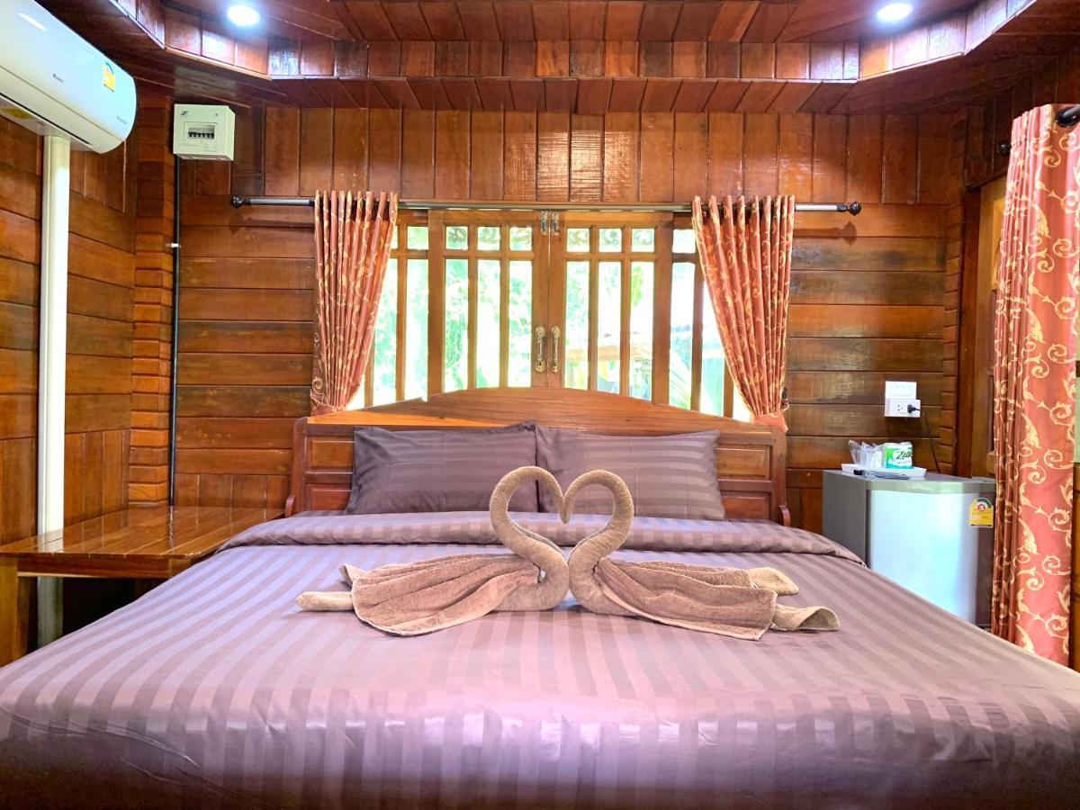 Kohkoodfarmstay Ko Kut Exterior foto
